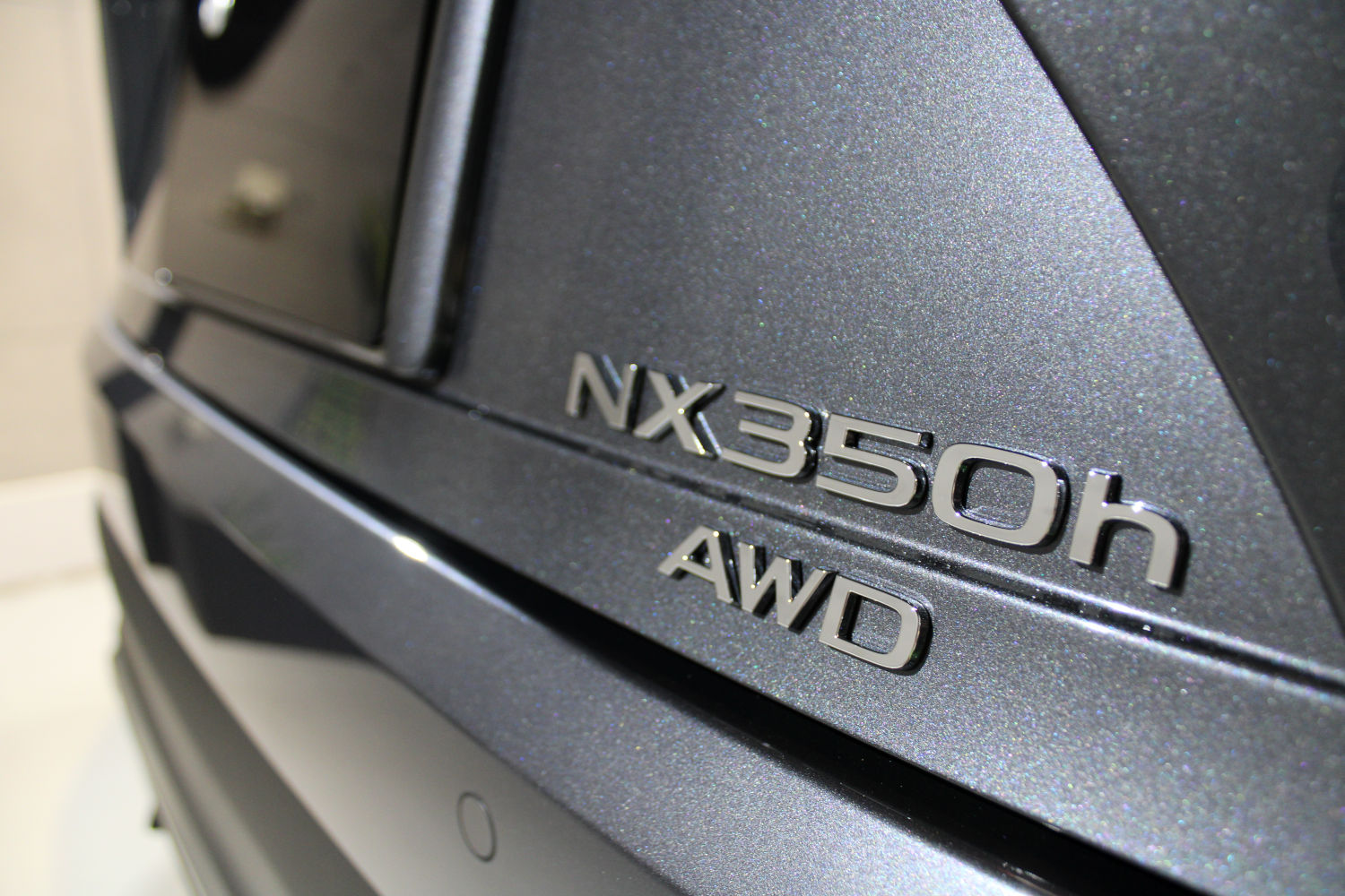 NX350hリア